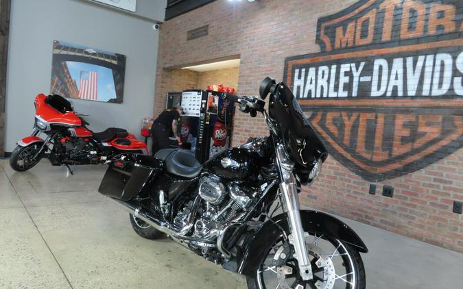 2021 Harley-Davidson® Street Glide® Special FLHXS