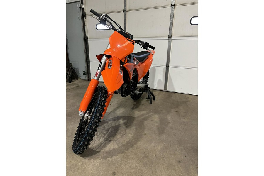 2027 250 SX-F - KTM