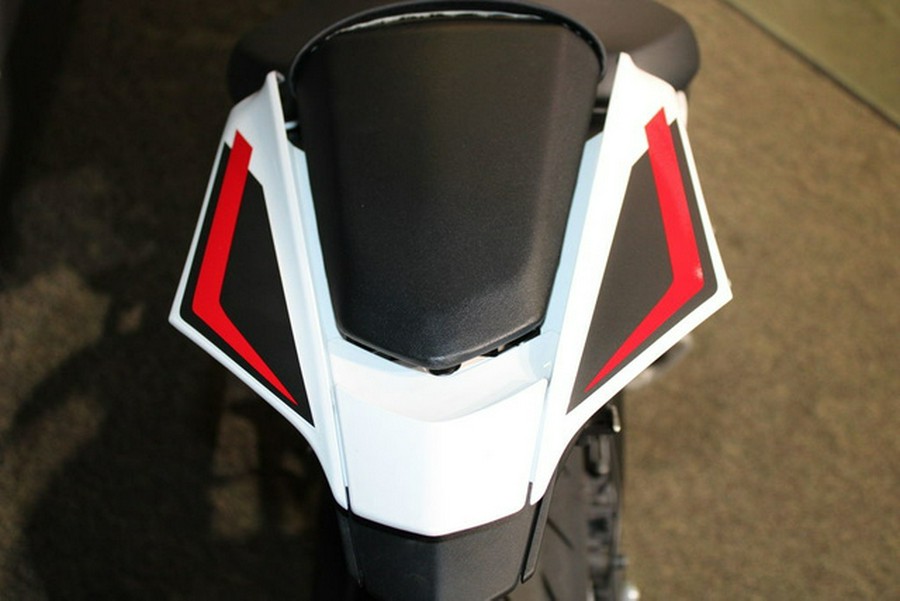 2026 Yamaha YZF R7 70Th Anniversary Edition