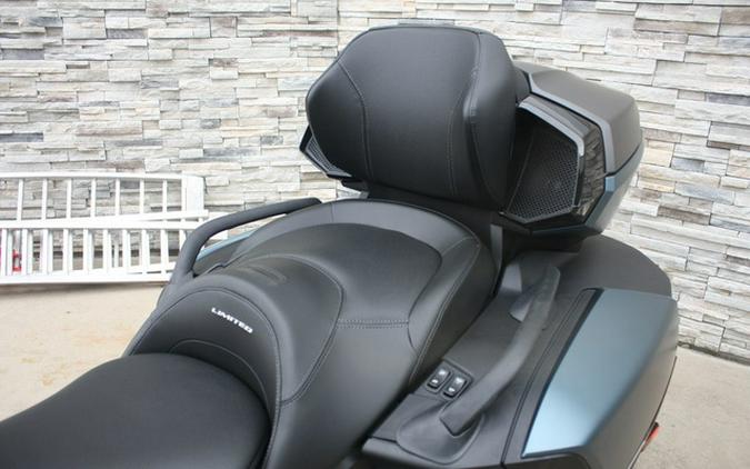 2027 Can-Am 000G1VC00