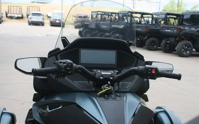 2027 Can-Am 000G1VC00