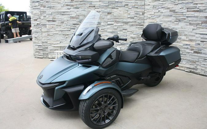 2027 Can-Am 000G1VC00