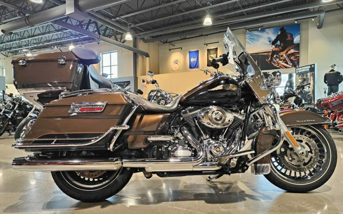 2013 Harley-Davidson Road King Anniversary Vintage Bronze/Anniversary Vintag