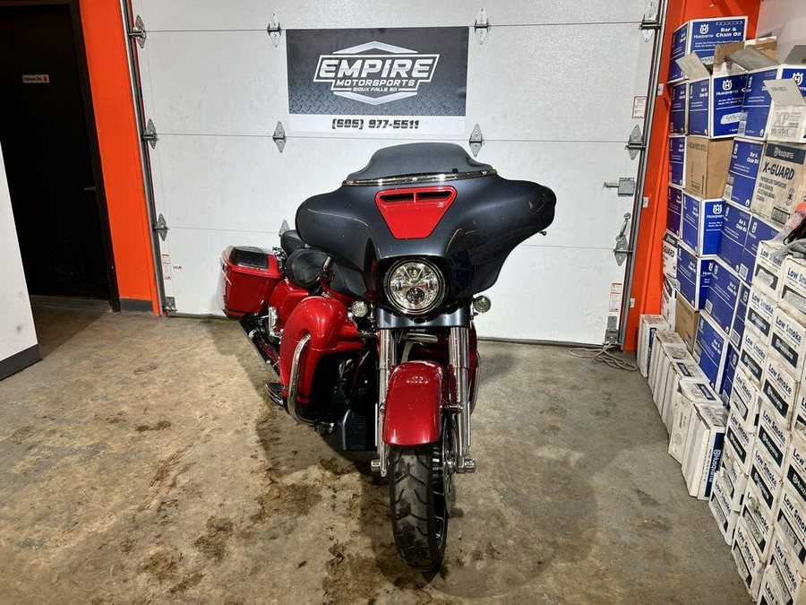 2019 Harley-Davidson Street Glide® CVO™ Street Glide®