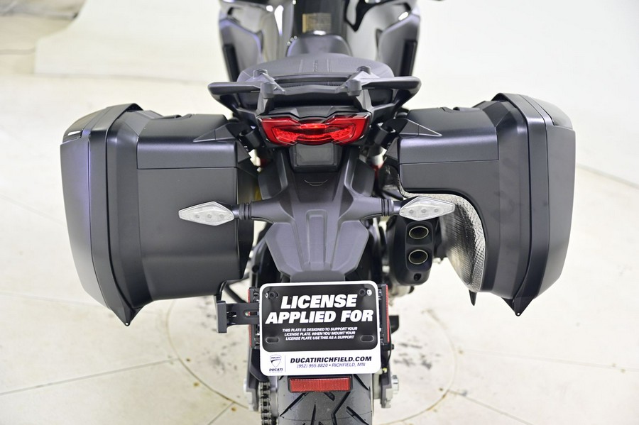 2025 Ducati Multistrada V4 S Travel & Radar