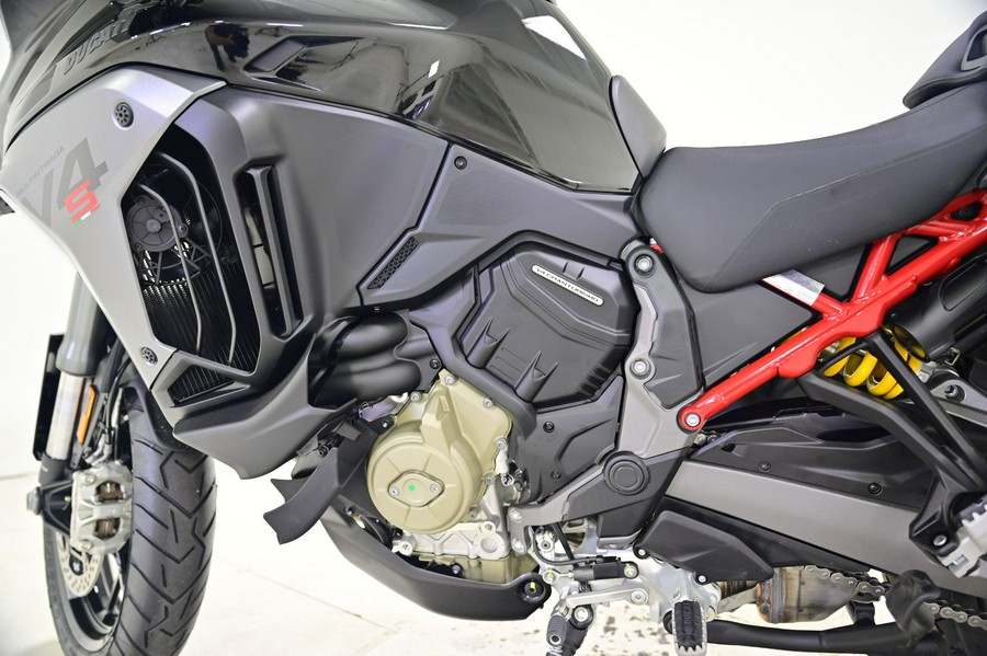 2025 Ducati Multistrada V4 S Travel & Radar