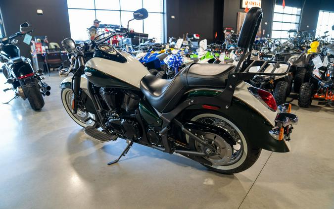 2022 Kawasaki Vulcan® 900 Classic