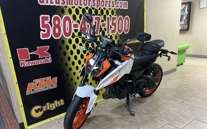 2024 KTM Duke 250