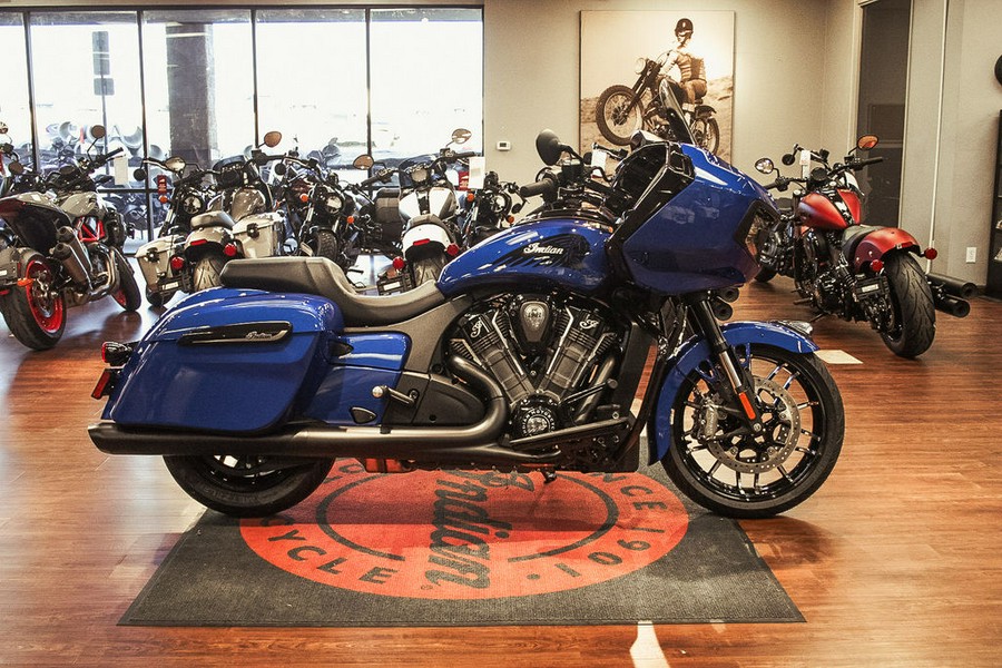 2026 Indian Motorcycle® Challenger® Dark Horse® Deep Blue Metallic