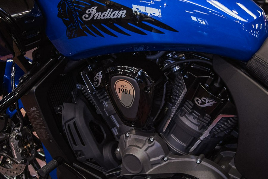 2026 Indian Motorcycle® Challenger® Dark Horse® Deep Blue Metallic