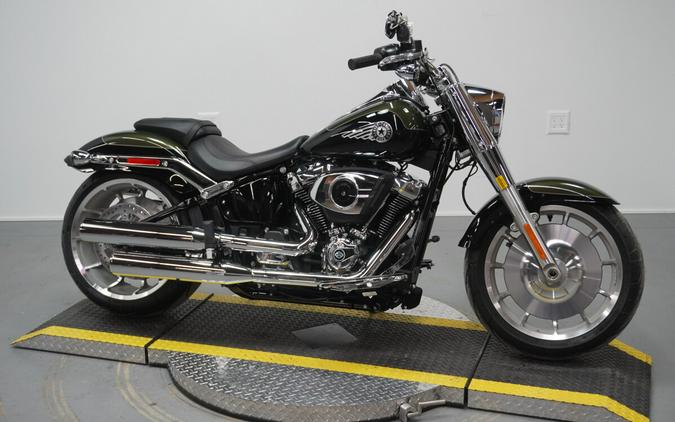 2026 Harley-Davidson® Fat Boy® Olive Steel Metallic / Vivid Black Chrome Trim
