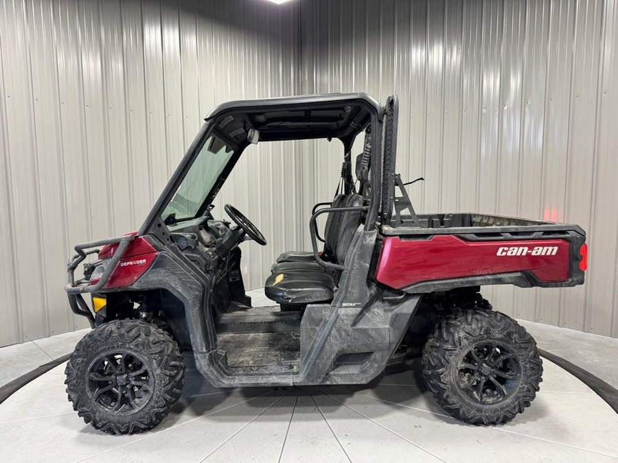 2016 Can-Am DEFENDER XT HD10