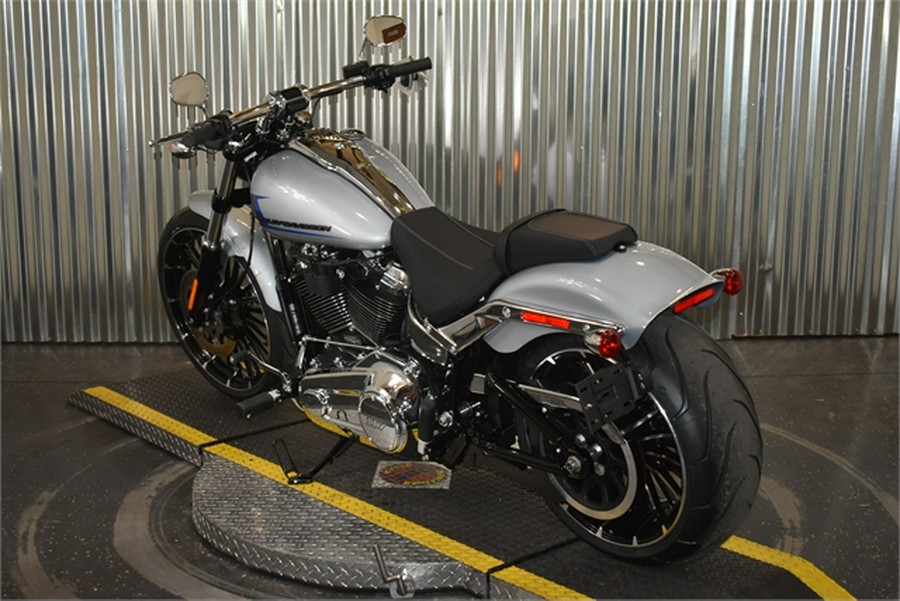 2024 Harley-Davidson Breakout