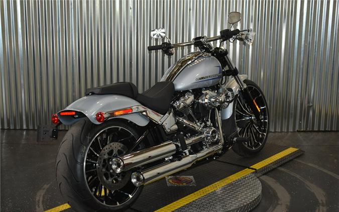 2024 Harley-Davidson Breakout