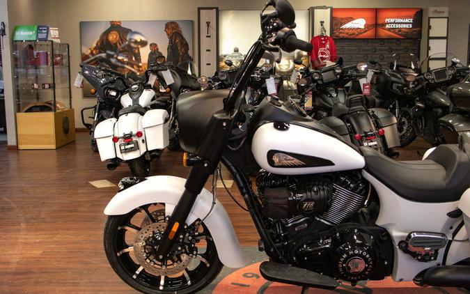 2026 Indian Motorcycle® Springfield ® Dark Horse® Ghost White Metallic Smoke