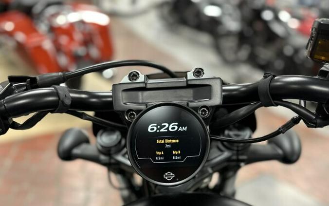 RH975S 2025 Nightster™ Special