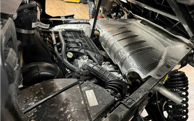 2026 Can-Am Defender MAX LONE STAR CAB HD11