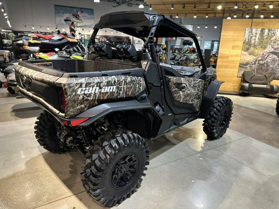 2026 Can-Am® Commander X mr 1000R Dark Wildland Camo