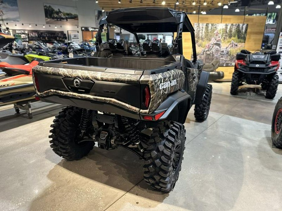 2026 Can-Am® Commander X mr 1000R Dark Wildland Camo