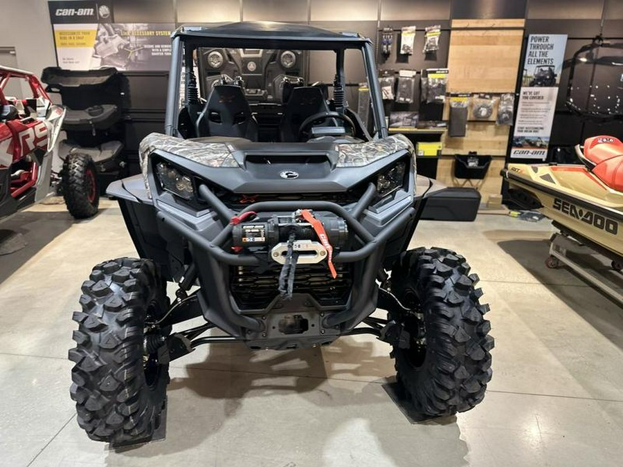 2026 Can-Am® Commander X mr 1000R Dark Wildland Camo