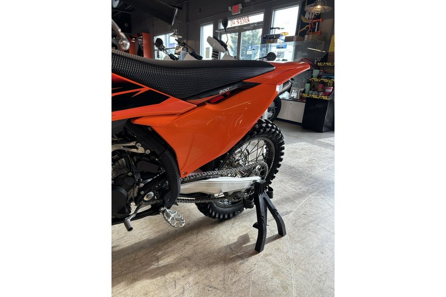 2027 300 SX - KTM