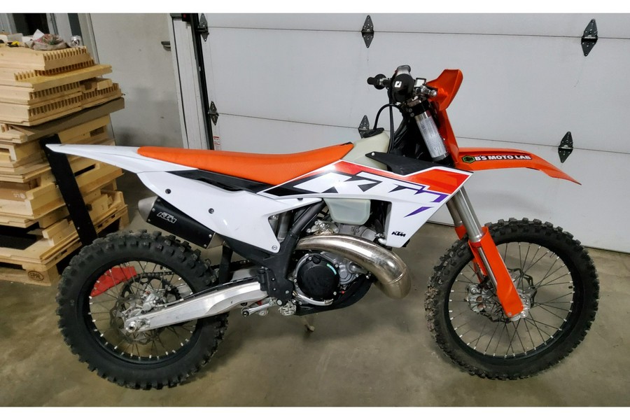 2023 KTM 300 XC