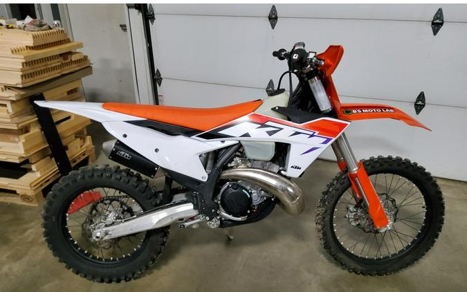 2023 KTM 300 XC