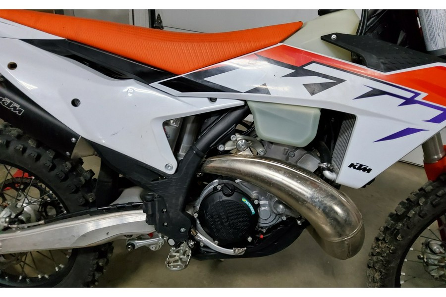 2023 KTM 300 XC