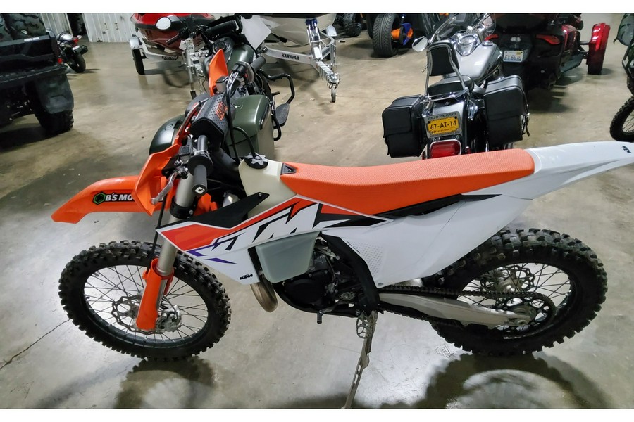 2023 KTM 300 XC