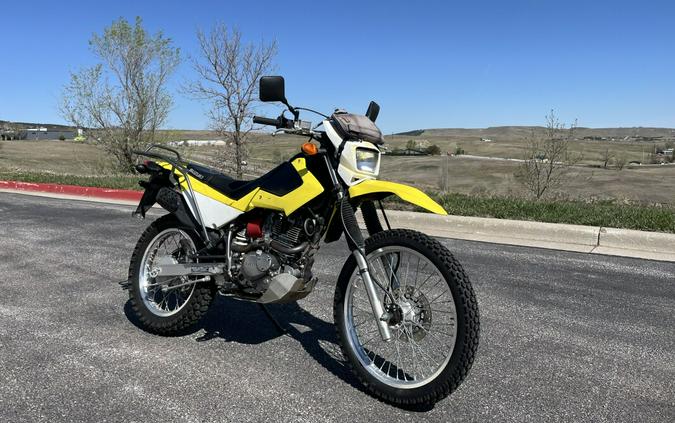 2015 Suzuki DR200S