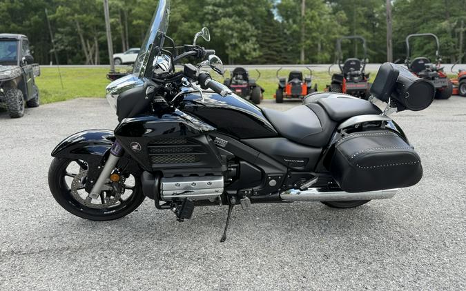 2014 Honda Gold Wing® Valkyrie®