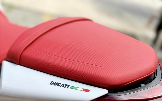 2024 Ducati MONSTER PLUS