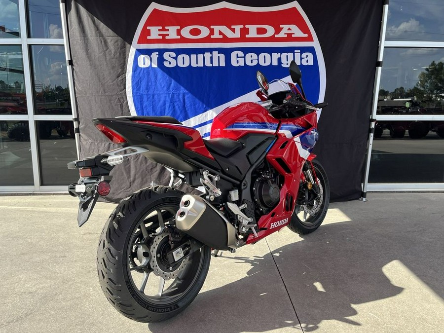 2025 Honda CBR500R ABS