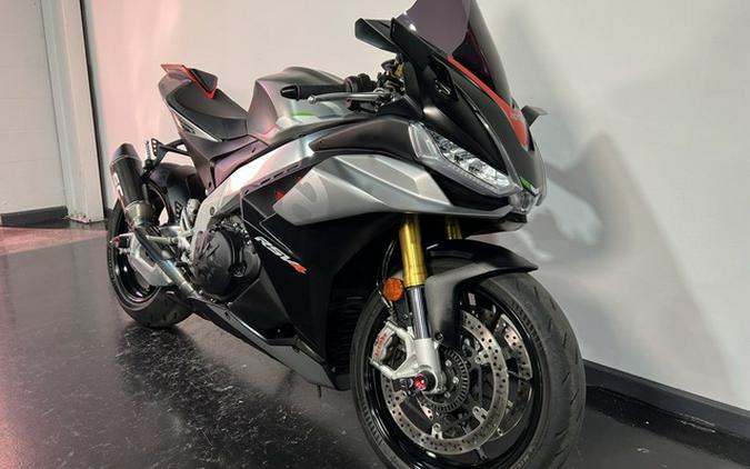 2022 Aprilia RSV4 1100