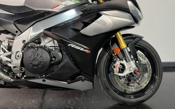 2022 Aprilia RSV4 1100
