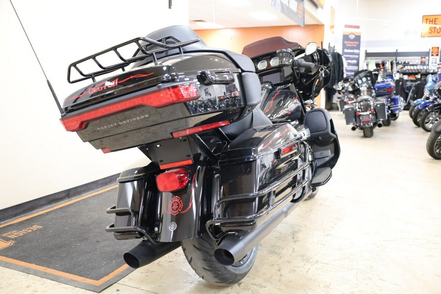 2021 Harley-Davidson® Ultra Limited Vivid Black