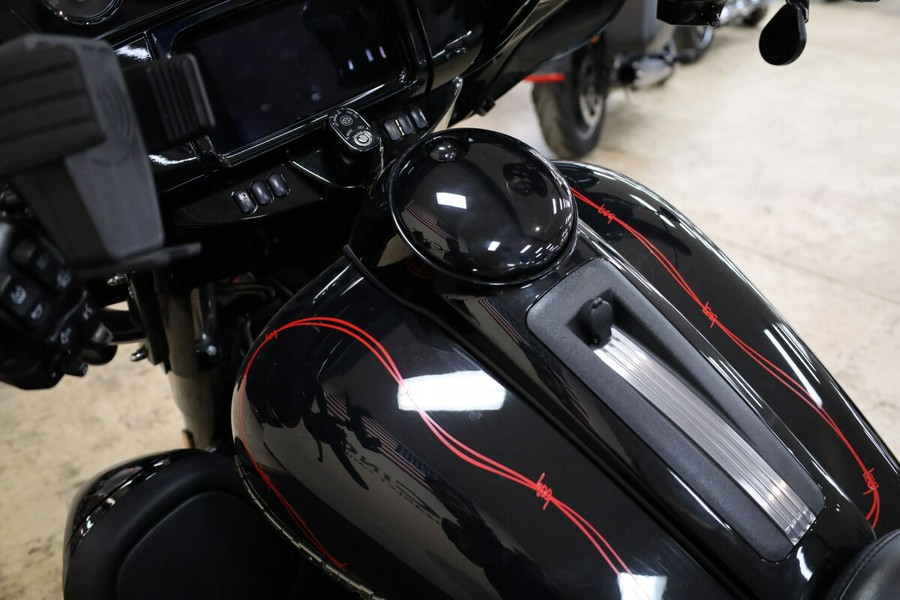 2021 Harley-Davidson® Ultra Limited Vivid Black