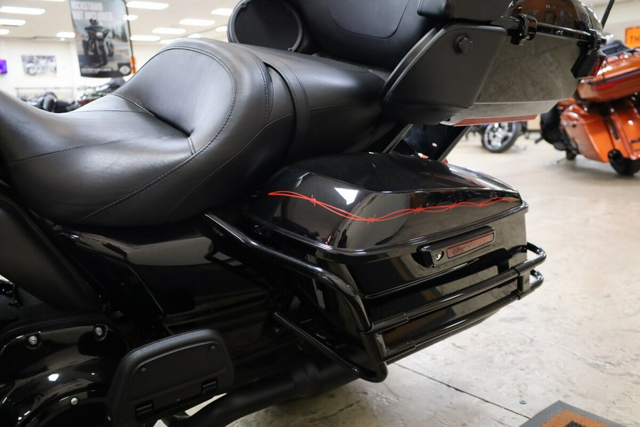 2021 Harley-Davidson® Ultra Limited Vivid Black