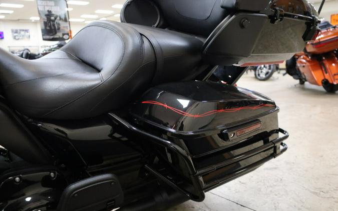 2021 Harley-Davidson® Ultra Limited Vivid Black