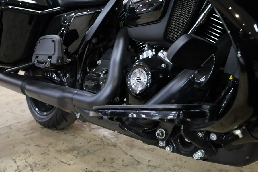 2021 Harley-Davidson® Ultra Limited Vivid Black