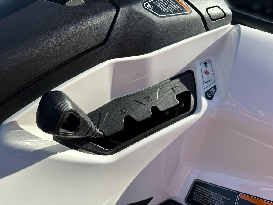 2027 Can-Am OUTLANDER ELECTRIC