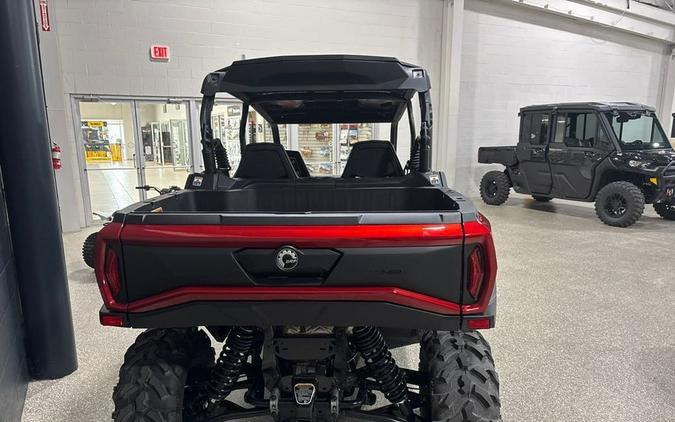 2025 Can-Am COMMANDER MAX XT 1000R -FIERY RED