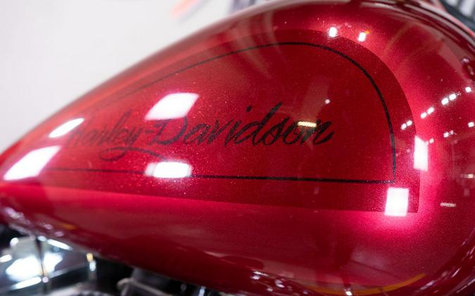 2006 Harley-Davidson Dyna™ Super Glide® Custom