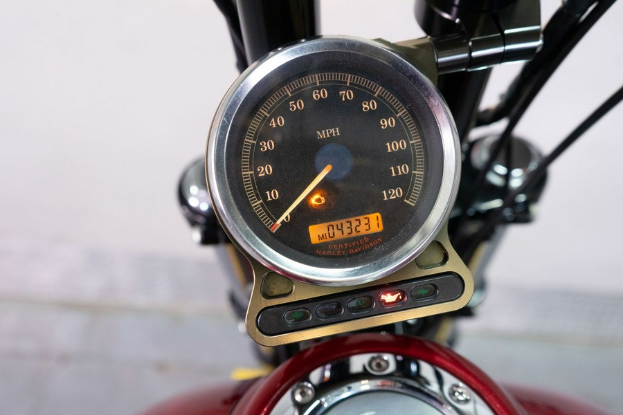 2006 Harley-Davidson Dyna™ Super Glide® Custom
