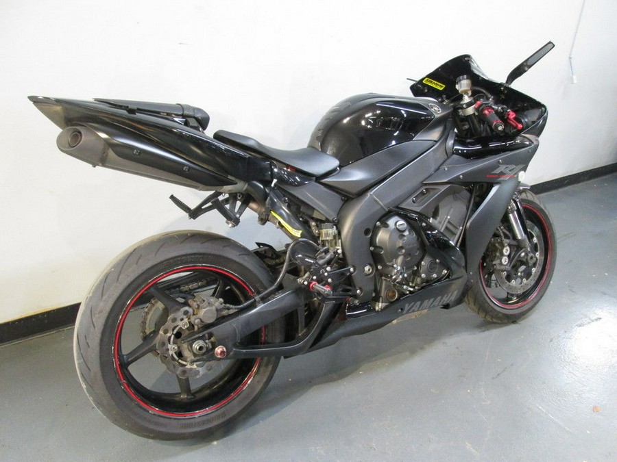 2005 Yamaha YZF R1