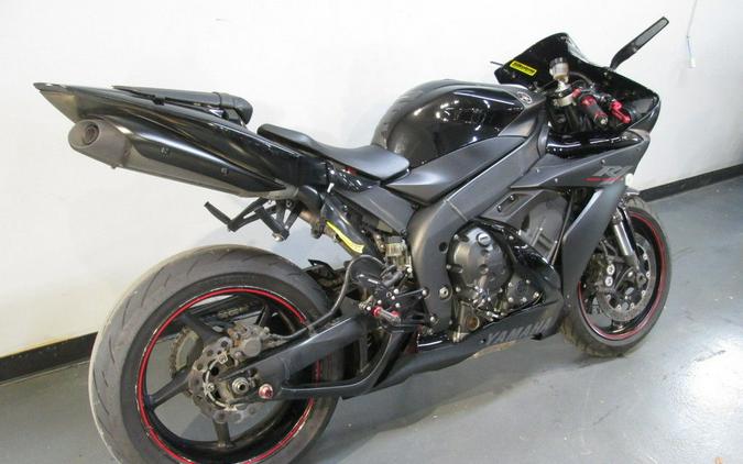 2005 Yamaha YZF R1