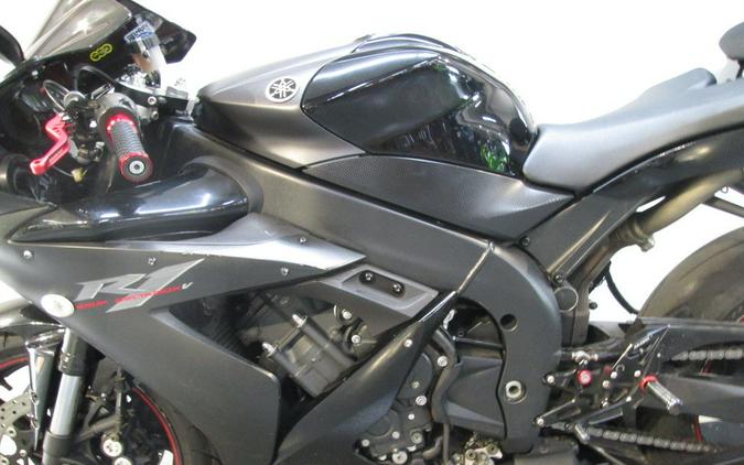 2005 Yamaha YZF R1
