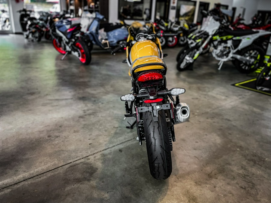 2026 TRIUMPH THRUXTON
