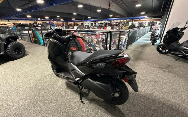 2026 Yamaha XMAX™ Base