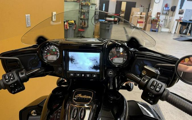 2024 Indian Roadmaster Elite Red Candy Over Black Candy